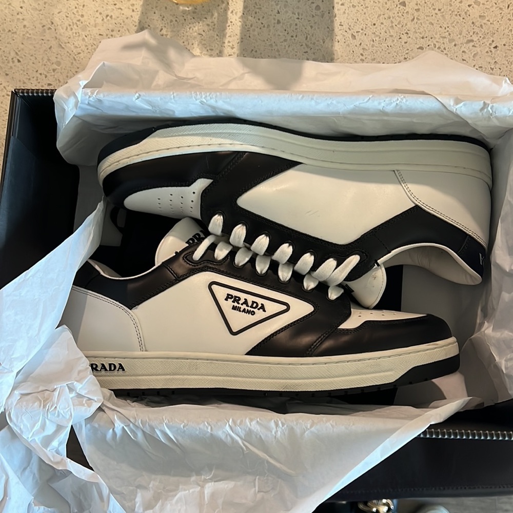 Prada sneakers size 8